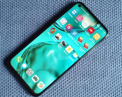 Обзор Huawei P40 Lite — эффектного смартфона за 20 тысяч рублей