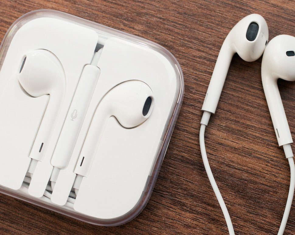 Apple работает над новым поколением наушников EarPods