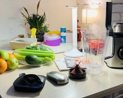 Обзор Philips HR3752 — вакуумного блендера для большой семьи или небольшого офиса