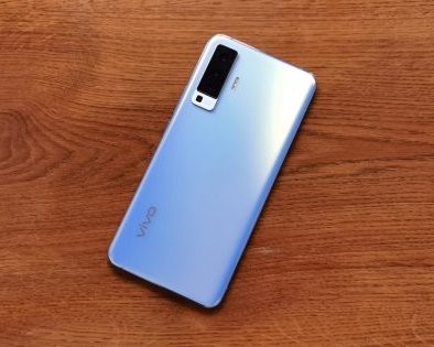 Обзор Vivo X50 — смартфона за 45 тысяч рублей, который никто не запомнит